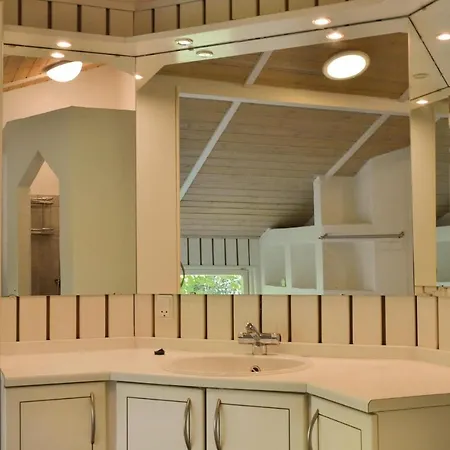 4 Bedroom Stunning In 3*